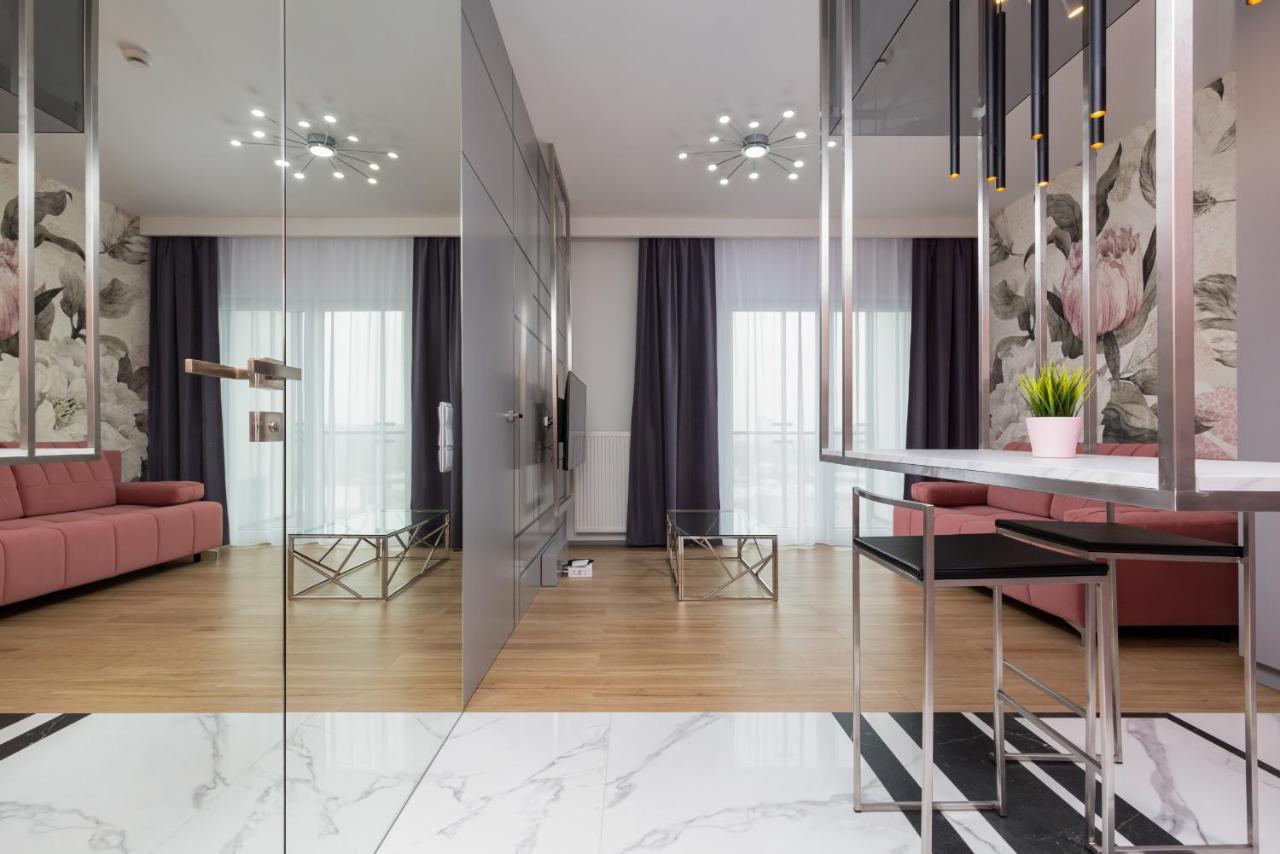 Premium Apartments Business Center By Renters Prestige Warschau Buitenkant foto